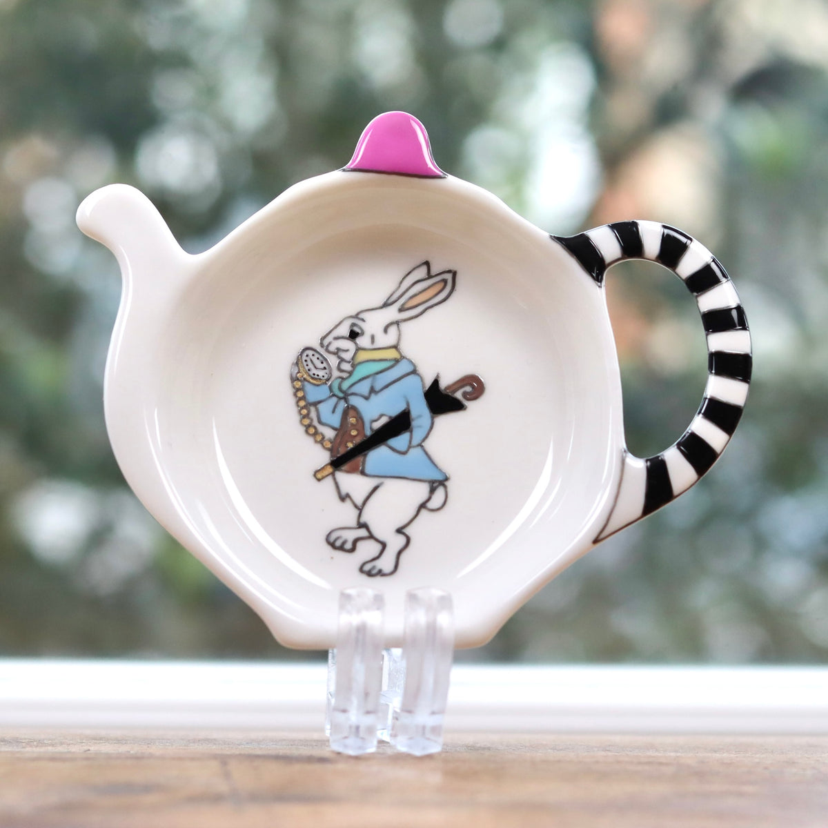 Alice's Tea Party Teabag Tidy - White Rabbit – Toasted Glass